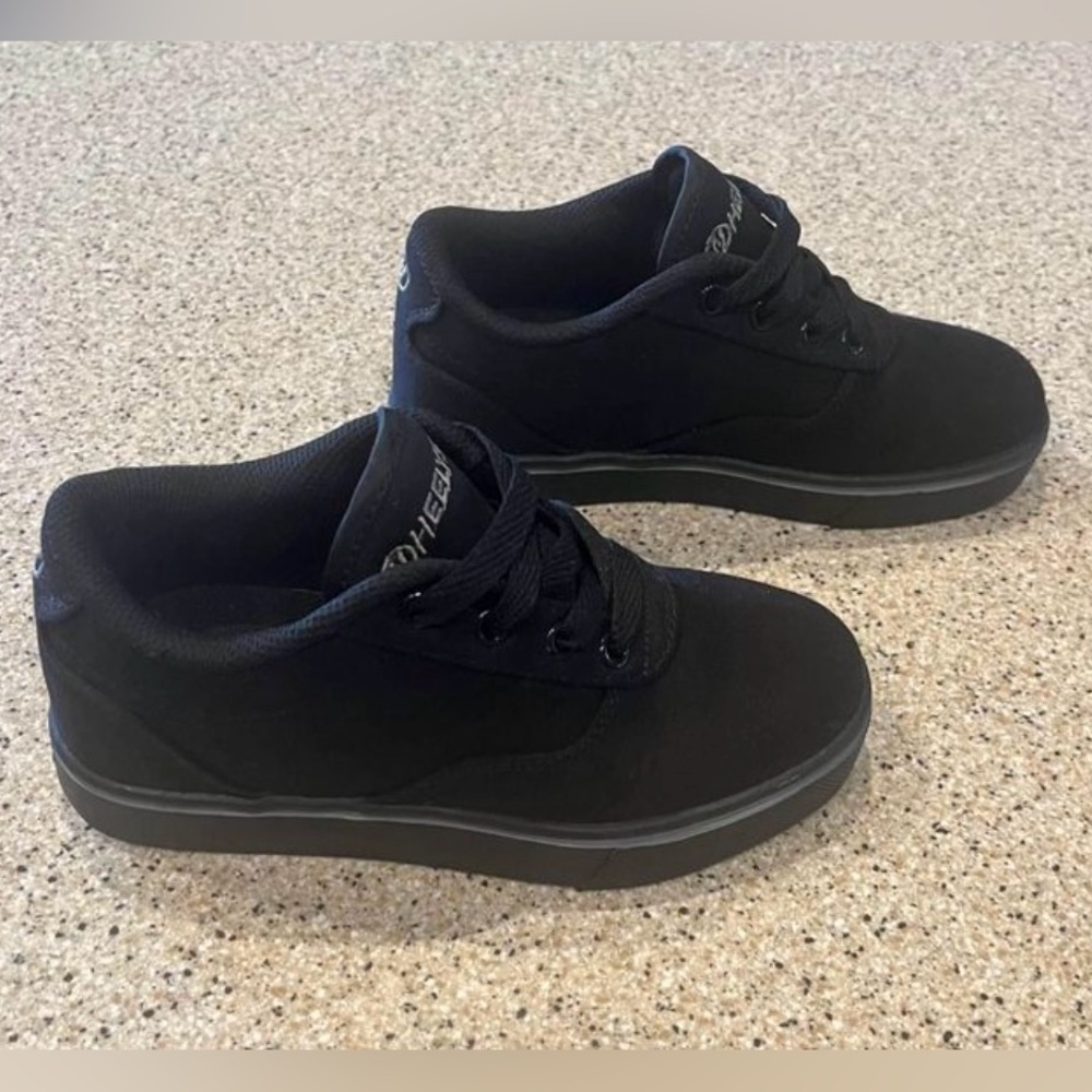 Heelys boys shoes